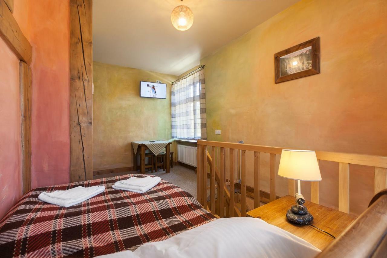Gosciniec Pod Lipa Bed & Breakfast Szklarska Poreba Exterior photo
