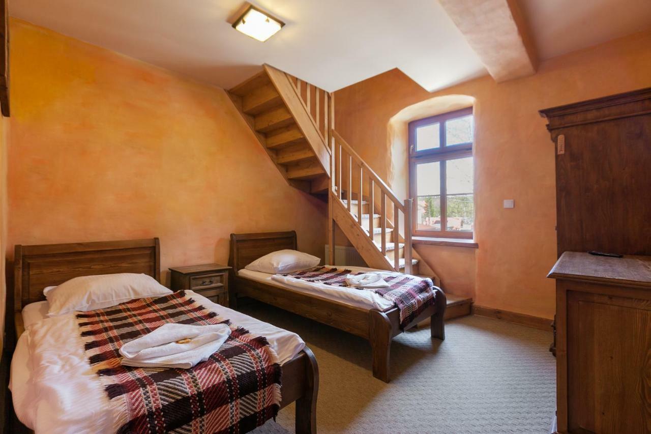 Gosciniec Pod Lipa Bed & Breakfast Szklarska Poreba Exterior photo